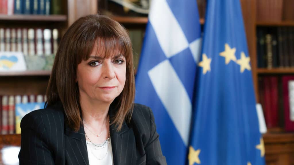 Ας μην έχει κανείς την Κ. Σακελλαροπούλου "τελειωμένη". Θα το προσπαθήσει μέχρι το τέλος 6 Ας μην έχει κανείς την Κ. Σακελλαροπούλου "τελειωμένη". Θα το προσπαθήσει μέχρι το τέλος