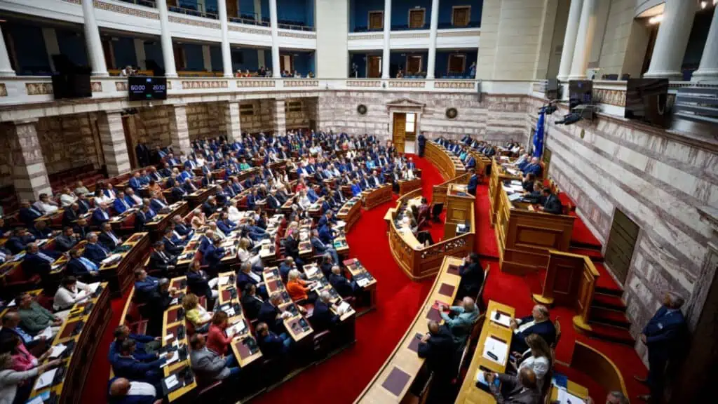 Τραγωδία στα Τέμπη: Εγκρίθηκε με 266 ψήφους η πρόταση του ΚΚΕ για τη δημιουργία Εξεταστικής Επιτροπής