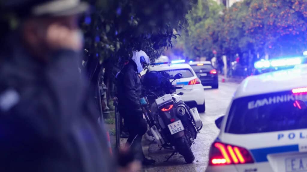 Κρίσιμη κατάσταση 73χρονου στην Κεφαλονιά - Νεαρός Αλβανός τον μαχαίρωσε 10 φορές σε προσπάθεια ληστείας