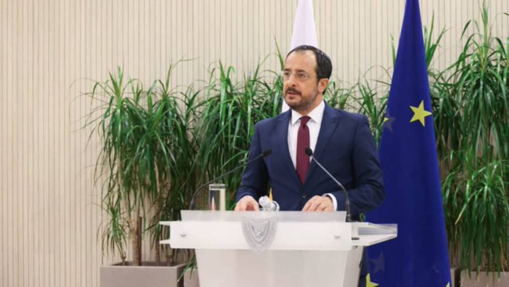 Κυπριακό: Oι εξελίξεις στο Κυπριακό, υπό το φως του διορισμού προσωπικής απεσταλμένης του Γενικού Γραμματέα του ΟΗΕ, θα είναι στο επίκεντρο της αυριανής συνεδρίασης του Εθνικού Συμβουλίου