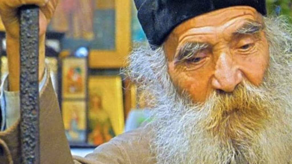 Κραυγή αγωνίας: «Τρεις μέρες προσπαθούν να με σκοτώσουν. Βοηθήστε με»!