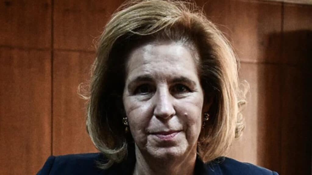 Το ΠΑΣΟΚ «μεγαλώνει»… μέσα στη… ΝΔ! – Ο Κ.Μητσοτάκης ανακοίνωσε την ένταξη της Εύης Χριστοφιλοπούλου στη ΝΔ!!
