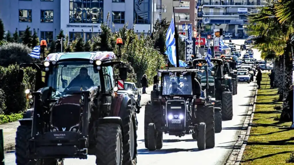 Θεσσαλονίκη: Μπλόκο της ΕΛ.ΑΣ. στην πορεία των αγροτών