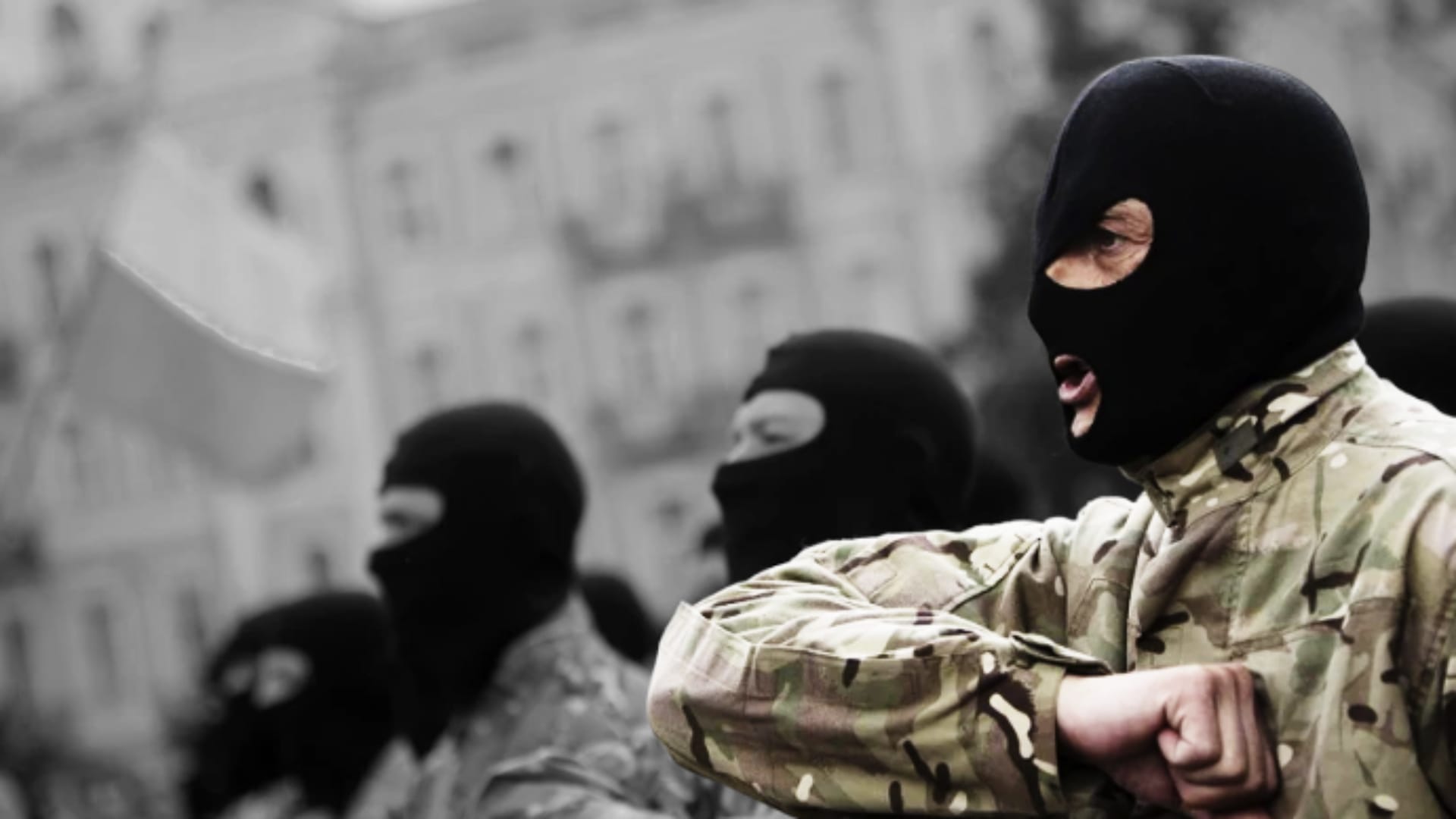 Διοικητής του Συντάγματος Αζόφ: Ανησυχούμε για την έλλειψη στρατευμάτων για την υπεράσπιση του Χάρκοβο και του Κιέβου