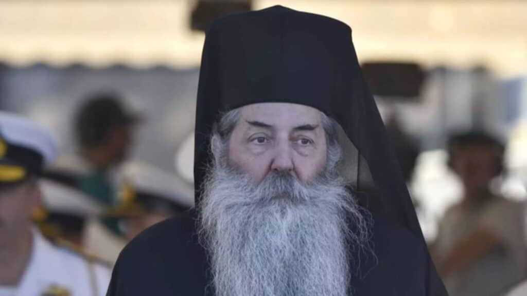 Μητροπολίτης Πειραιώς Σεραφείμ: «4 δισ. δολάρια έδωσαν πέρυσι οι ΗΠΑ για την προώθηση των ΛΟΑΤΚΙ»- «Να μην ξαναέρθουν στην Εκκλησία όσοι βουλευτές το ψηφίσουν είπε τέλος»!