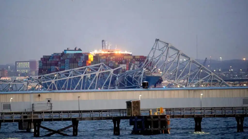 Κατάρρευση γέφυρας στη Βαλτιμόρη: Σοβαρές οικονομικές συνέπειες για το αμερικανικό logistics