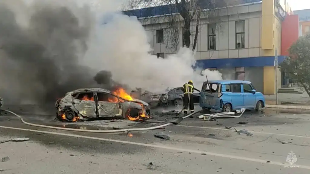 Σφοδρή επίθεση στο Μπέλγκοροντ από Ουκρανούς: Βίντεο καταγράφει τον βομβαρδισμό για να εμποδίσουν τους Ρώσους να ψηφίσουν